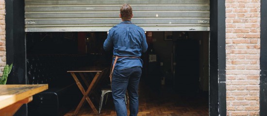 Manquements aux obligations d'un bail commercial et suspension d'une clause résolutoire